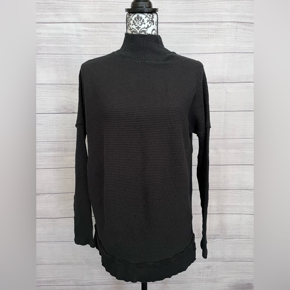 We The Free | Charcoal Black Casey Rib Tunic Sweater - Picture 4 of 9